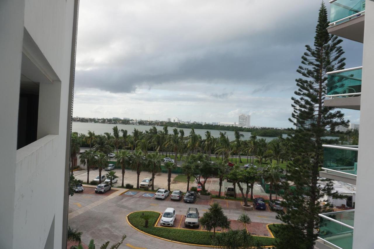 1 Bedroom Seaview Condo In Ocean Dream Resort Канкун Экстерьер фото