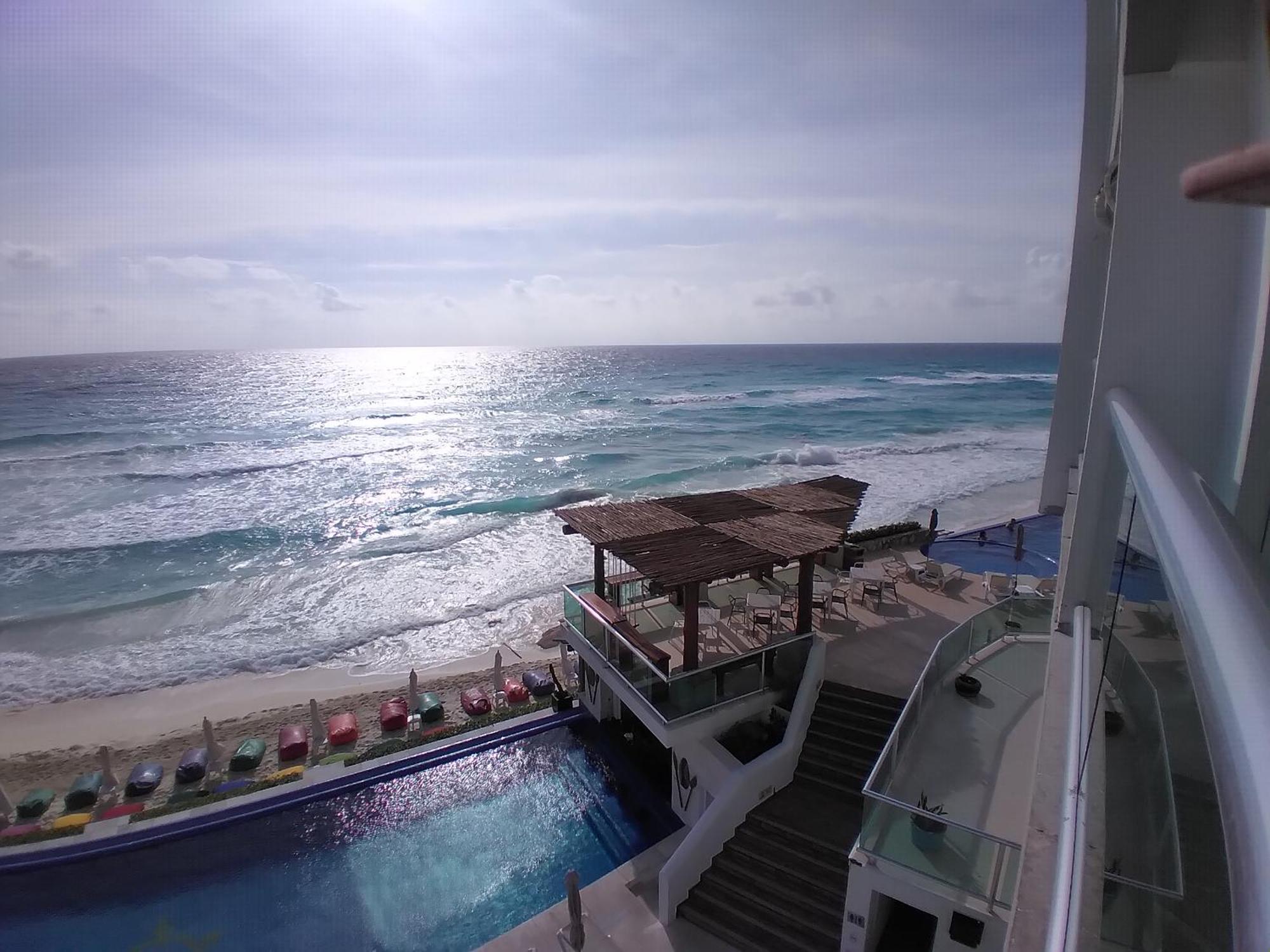1 Bedroom Seaview Condo In Ocean Dream Resort Канкун Экстерьер фото